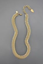 Load image into Gallery viewer, Fish Bone Necklace - Gold
