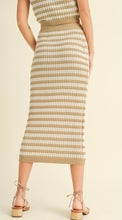 Load image into Gallery viewer, Mixed Color Knitted Long Skirt