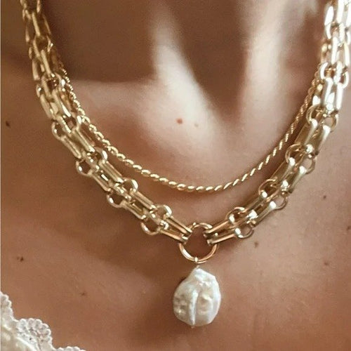 Ovo Pearl Chain Link Necklace