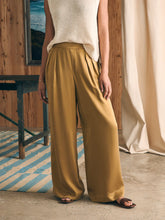 Load image into Gallery viewer, Sandwashed Silk Gemma Pant