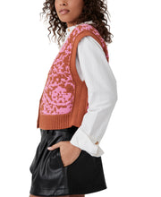 Load image into Gallery viewer, Tapestry Vest - Cinna Magnolia Combo