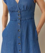Load image into Gallery viewer, Camilia Maxi Dress