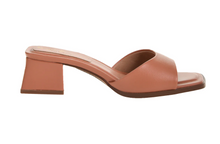 Load image into Gallery viewer, Liinda Block Heel Sandal