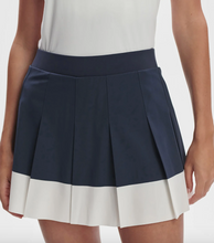 Load image into Gallery viewer, Chase Mid Rise Skort