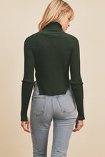 Load image into Gallery viewer, Turtleneck Cropped Top - Hunter Green