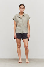 Load image into Gallery viewer, Short Sleeve Linen Shirt - Dry Thyme