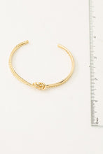 Load image into Gallery viewer, Knot Open Cuff Bracelet - Gold
