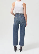Load image into Gallery viewer, 90&#39;s Crop Mid-Rise Loose Straight - Oblique