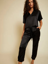 Load image into Gallery viewer, Del Rey Dressed Up Lounge Pant - Black