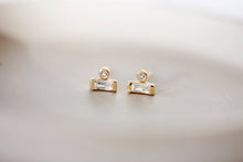Load image into Gallery viewer, Afterglow Studs - God Vermeil