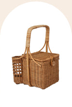 Load image into Gallery viewer, Lovers Picnic Basket - Natural