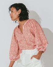 Load image into Gallery viewer, Quinn Blouse - Camara Floral